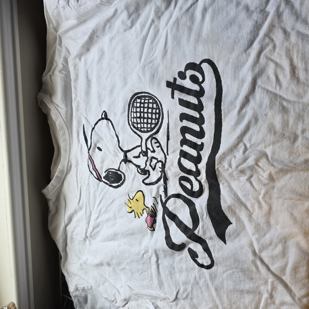 XL peanut tshirt